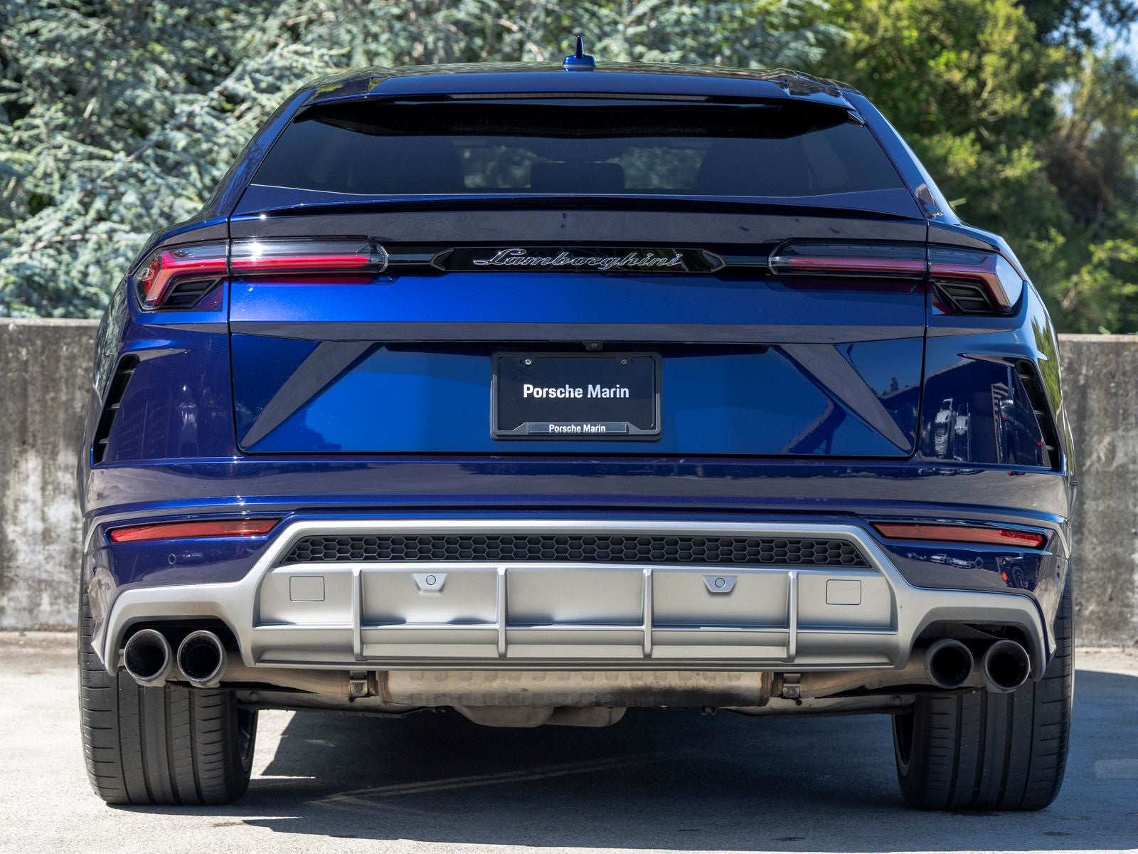 2019 Lamborghini Urus Base