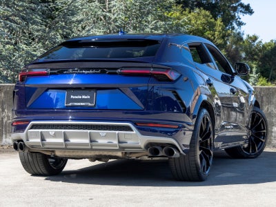 2019 Lamborghini Urus Base