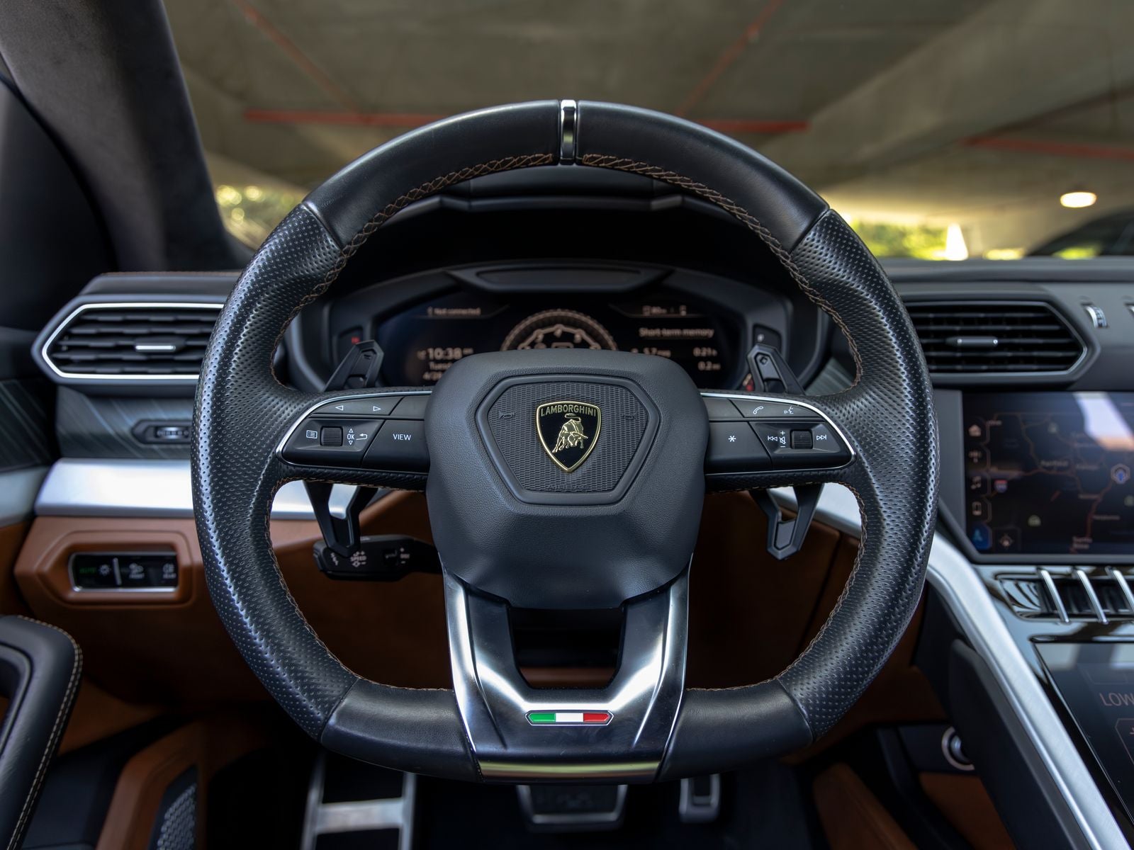 2019 Lamborghini Urus Base
