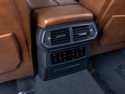 2019 Lamborghini Urus Base