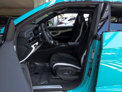 2024 Lamborghini Urus S