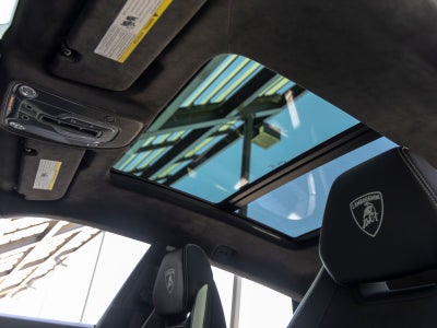 2024 Lamborghini Urus S