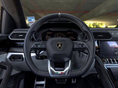 2024 Lamborghini Urus S