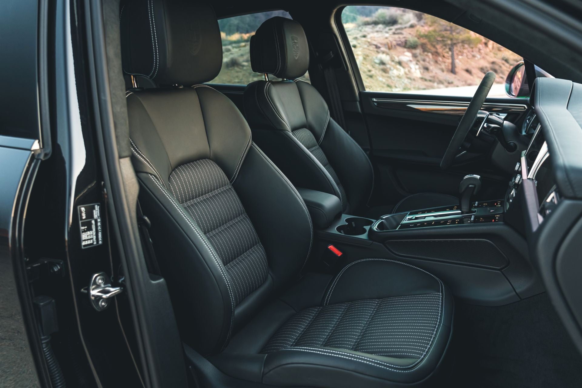 2023 Porsche Macan T technology Mill Valley CA