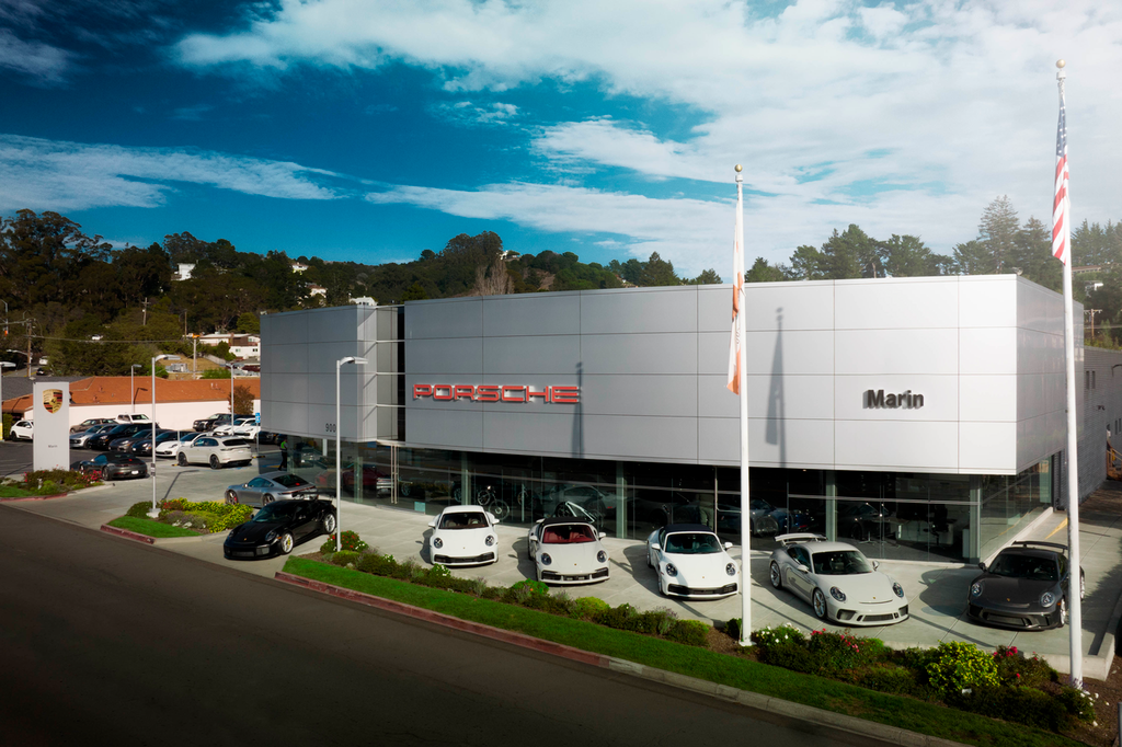 Finance a Porsche in Mill Valley CA